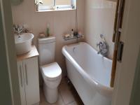 Bathroom 1 - 4 square meters of property in Randburg