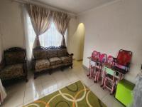 Informal Lounge of property in Helikon Park