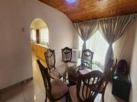 Dining Room - 13 square meters of property in Helikon Park