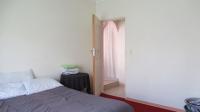 Bed Room 1 - 19 square meters of property in Helikon Park