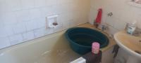 Bathroom 1 of property in Kroonstad