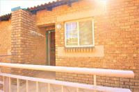 2 Bedroom 1 Bathroom Flat/Apartment to Rent for sale in Moreletapark