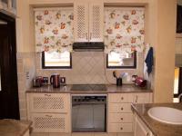 Kitchen - 21 square meters of property in Glen Erasmia Boulevard