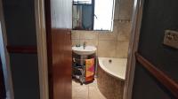 Bathroom 1 - 7 square meters of property in Welcome