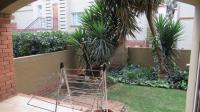 Patio - 12 square meters of property in Castleview