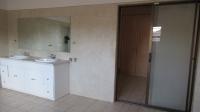 Main Bathroom - 34 square meters of property in Rynfield