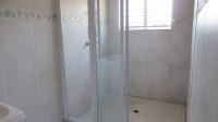 Bathroom 2 - 14 square meters of property in Rynfield