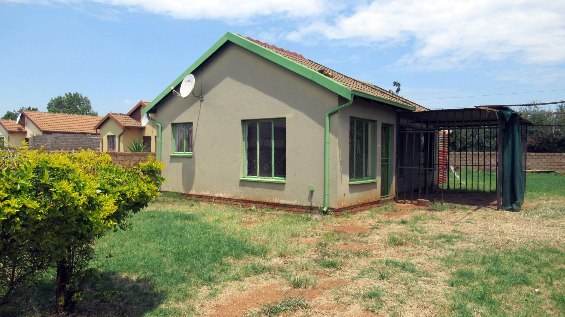 Front View of property in Soshanguve East