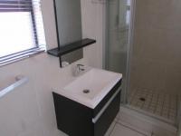 Main Bathroom - 4 square meters of property in Greenstone Hill