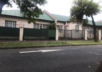 2 Bedroom 1 Bathroom Sec Title for Sale for sale in Kenilworth - JHB