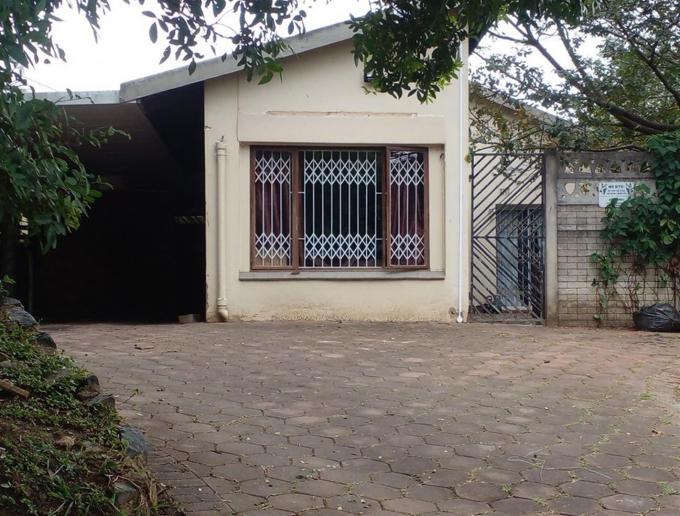 Standard Bank SIE Sale In Execution 3 Bedroom House for Sale in Amanzimtoti  - MR411499