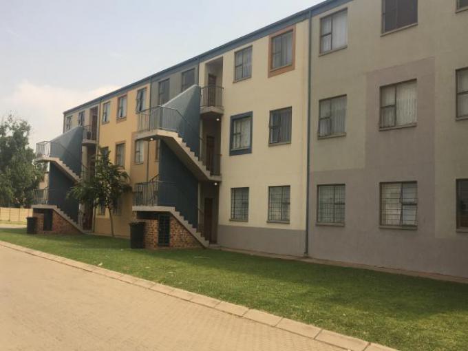 Standard Bank SIE Sale In Execution 2 Bedroom Sectional Title for Sale in Madadeni - MR414966