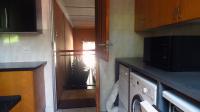 Kitchen - 41 square meters of property in Whitney Gardens