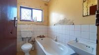 Bathroom 1 - 4 square meters of property in Umlazi