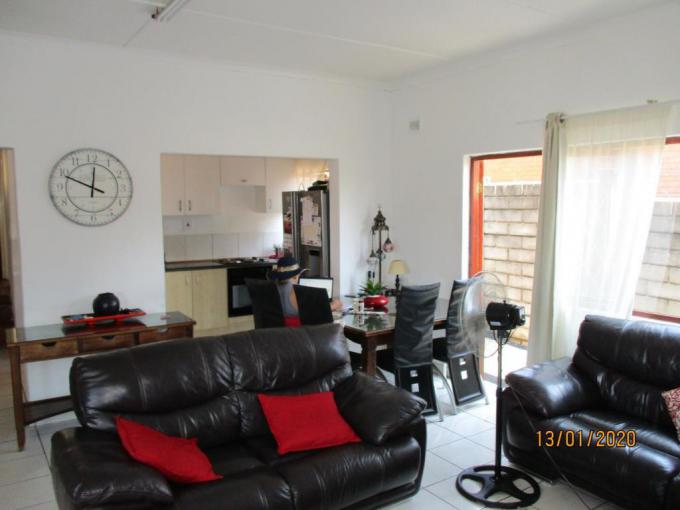 2 Bedroom Apartment to Rent in Bluff - Property to rent - MR418680