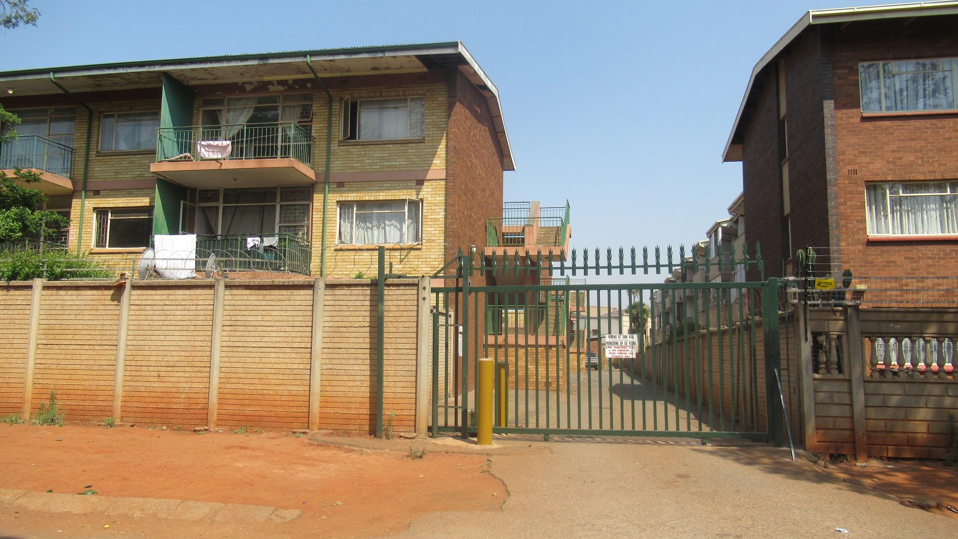 Front View of property in Vanderbijlpark