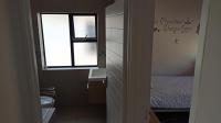 Bathroom 1 - 5 square meters of property in Buh Rein