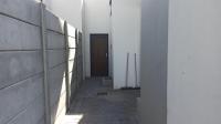 Spaces - 17 square meters of property in Buh Rein