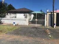 Front View of property in Johannesburg North