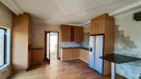 Kitchen - 107 square meters of property in Walkerville