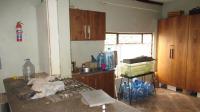 Kitchen - 15 square meters of property in Hillside AH