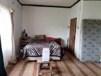 Bed Room 2 - 32 square meters of property in Hillside AH