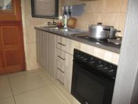 Kitchen - 5 square meters of property in Klarinet