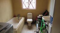 Bathroom 2 - 7 square meters of property in Vosloorus