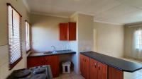 Kitchen - 11 square meters of property in Castleview