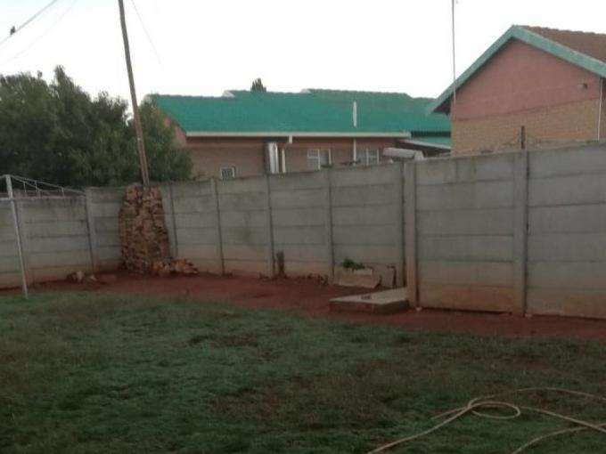 3 Bedroom House for Sale For Sale in Klerksdorp - MR429270