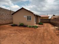 Front View of property in Protea Glen