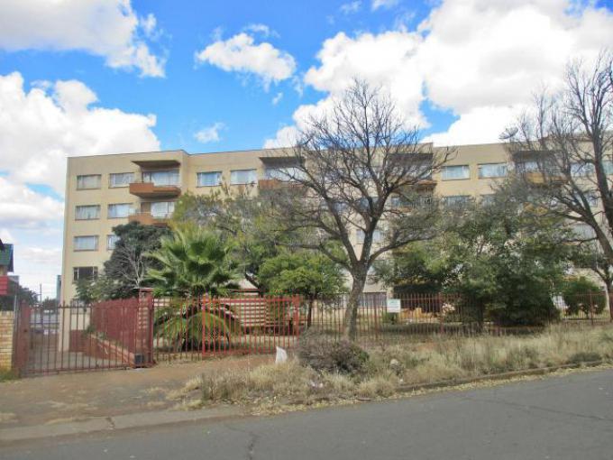 Standard Bank SIE Sale In Execution 1 Bedroom Sectional Title for Sale in Bloemfontein - MR431080