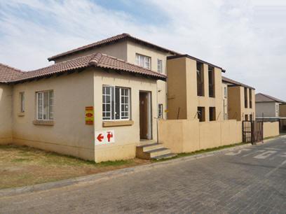 3 Bedroom Simplex for Sale For Sale in Germiston - Private Sale - MR43274