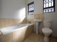 Bathroom 1 of property in Ermelo