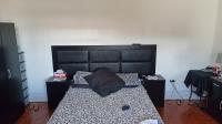 Main Bedroom - 21 square meters of property in Woodstock