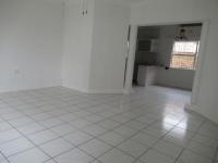 Lounges - 24 square meters of property in Die Heuwel