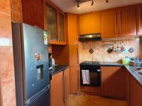 Kitchen - 9 square meters of property in The Orchards