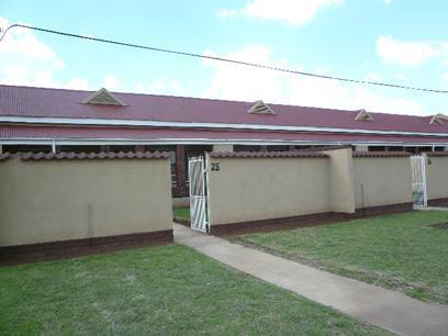 2 Bedroom Simplex for Sale For Sale in Germiston - Private Sale - MR43420