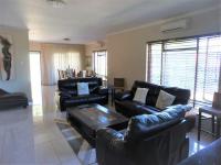 Lounges - 35 square meters of property in Ballito