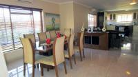 Dining Room - 24 square meters of property in Ballito