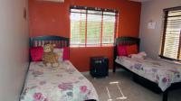 Bed Room 2 - 17 square meters of property in Ballito