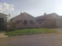 3 Bedroom 1 Bathroom House for Sale for sale in Ennerdale South