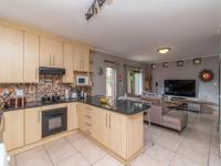 Kitchen of property in Willowbrook