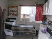 Kitchen of property in Mayfield Park