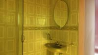 Main Bathroom - 6 square meters of property in Ga-Rankuwa