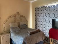 Main Bedroom - 23 square meters of property in Riamarpark