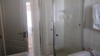 Bathroom 1 - 5 square meters of property in Greenstone Hill