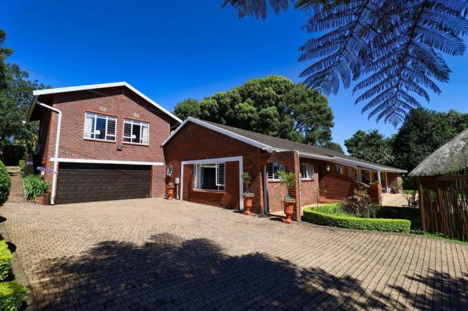 6 Bedroom House for Sale For Sale in Hillcrest - KZN - MR452