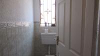 Bathroom 1 - 3 square meters of property in Protea Glen