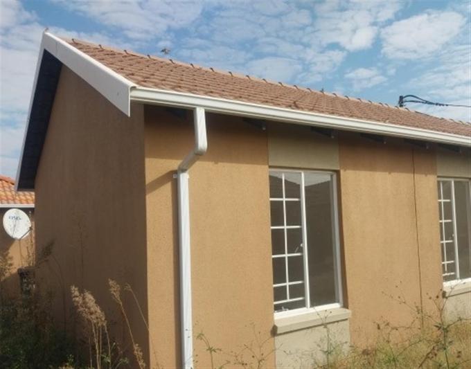 Standard Bank SIE Sale In Execution 3 Bedroom House for Sale in Savanna City - MR453145